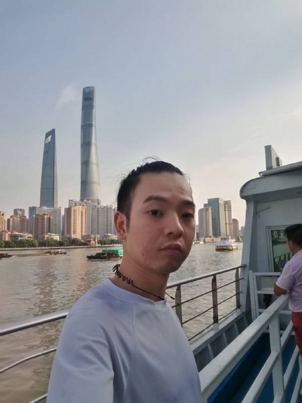 寻找爱情的孤单的第一张照片--上海交友中心