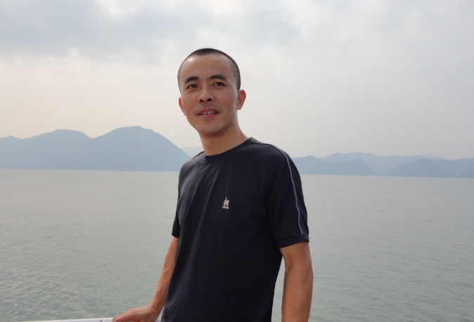 归零的第一张照片--上海交友中心