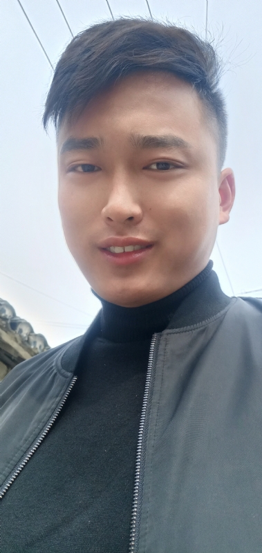乐毅的第一张照片--上海交友中心