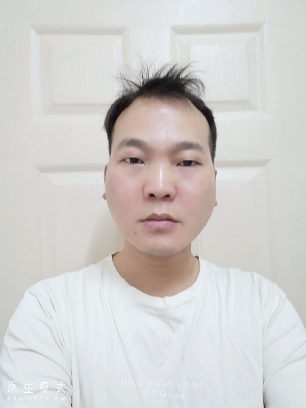 默默的第一张照片--上海交友中心