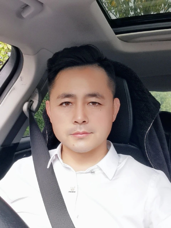 阿华大人的第一张照片--上海交友中心