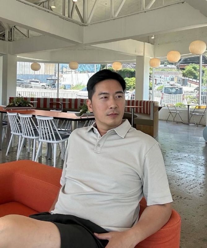 十里温柔的第一张照片--上海交友中心