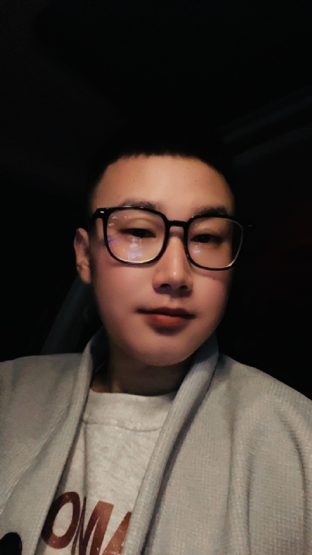 FIyFIy的第一张照片--上海交友中心