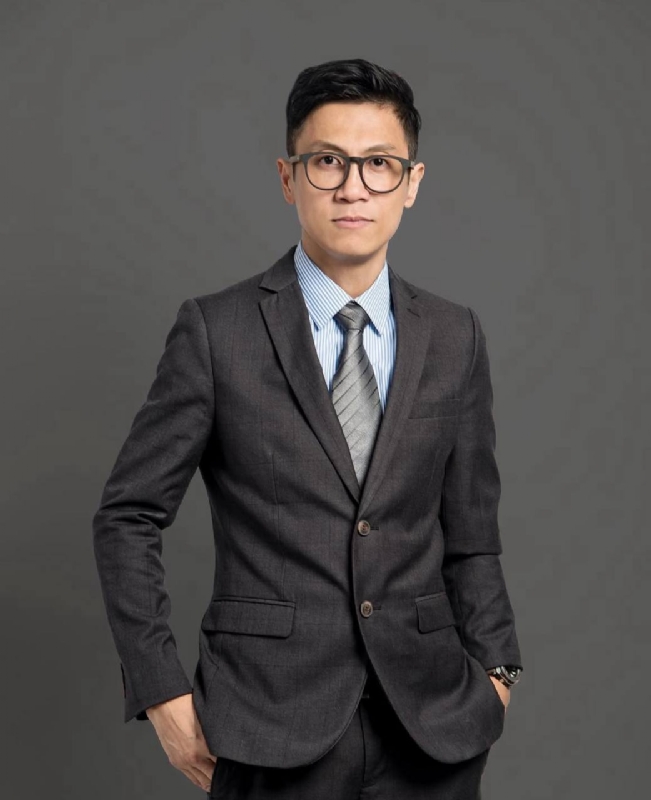 千帆过尽的第一张照片--上海交友中心