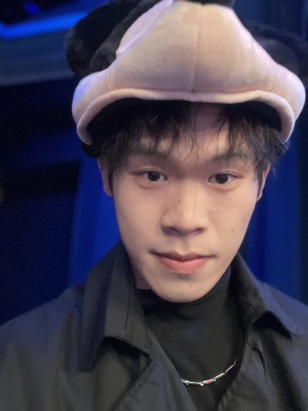 自律的杰的第一张照片--上海交友中心